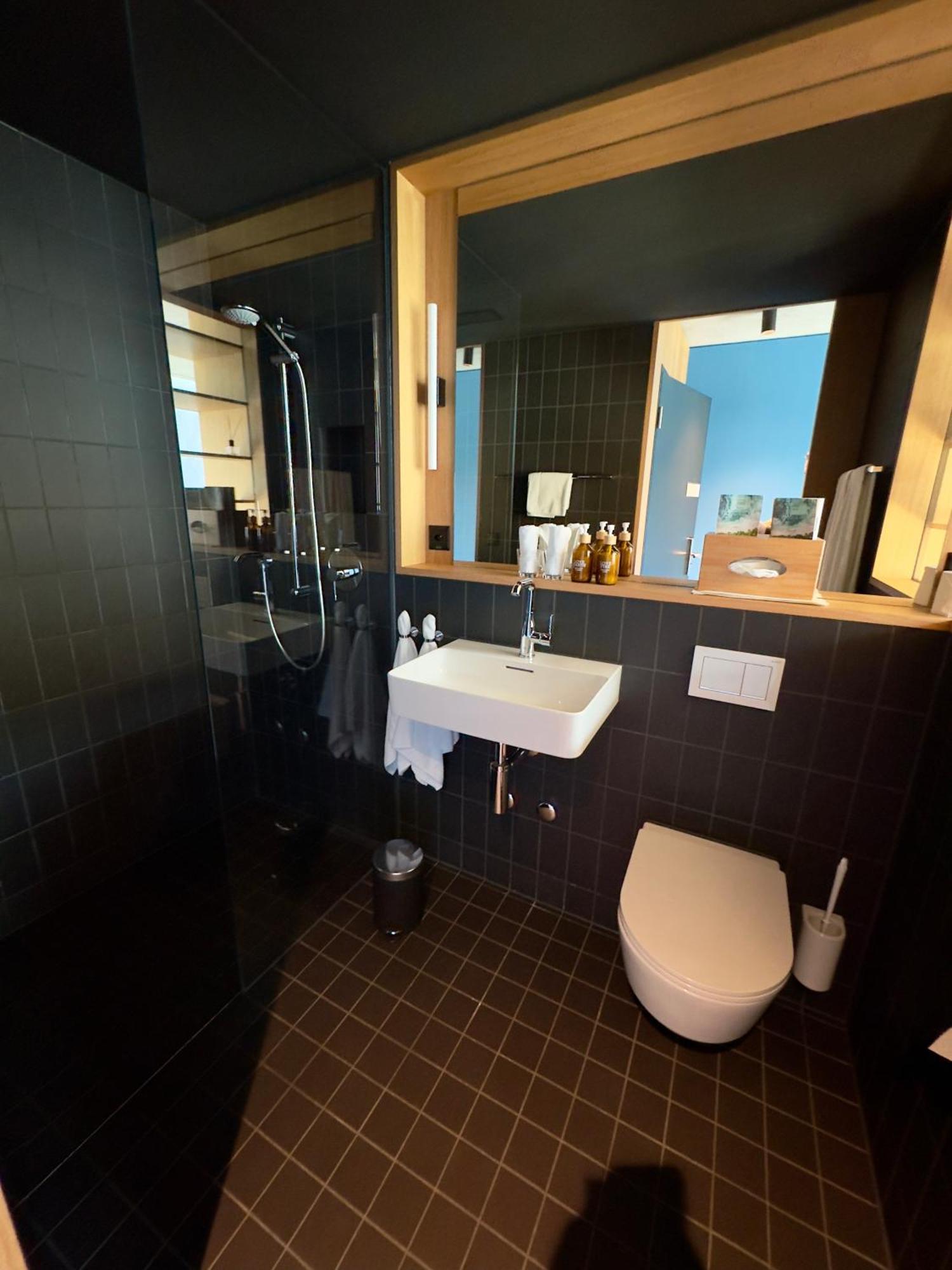 54 Hochgenuss Hotell Schattdorf Exteriör bild