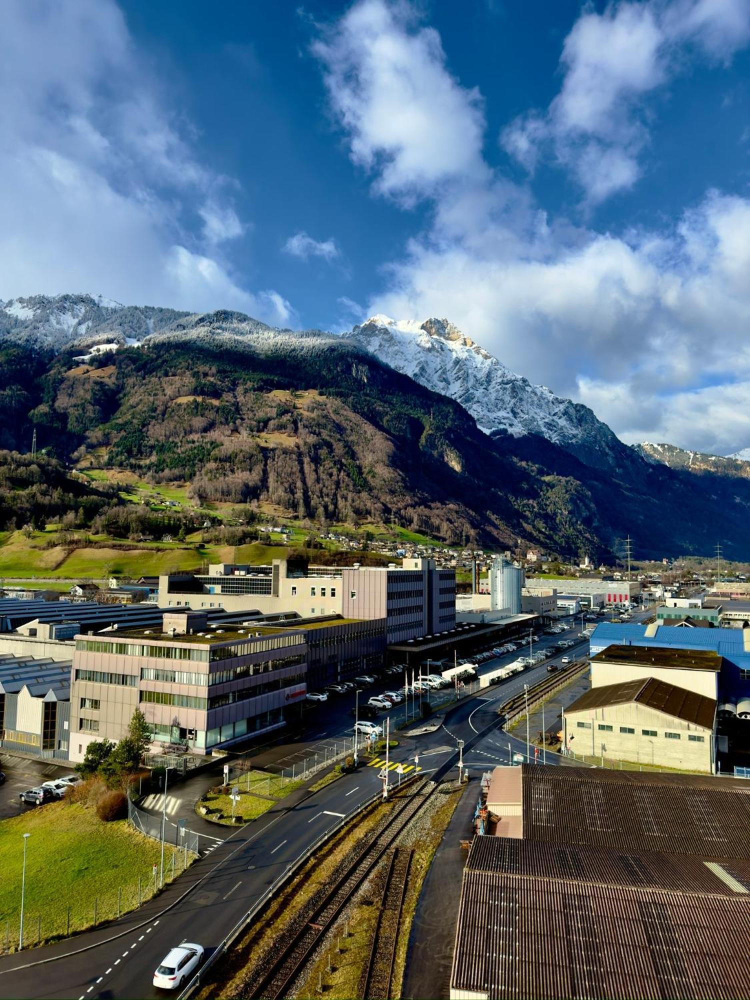 54 Hochgenuss Hotell Schattdorf Exteriör bild
